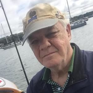 Meet your Posher, Christopher